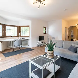 Partenkirchen - 3-zimmer Mit Panorama-balkon - Bestlage Am Fuß Des Berges Apartment Garmisch-Partenkirchen